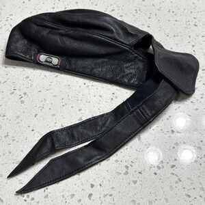 Hoodlum gear motorcycle bandanna one Size Leather w fleece lining Black